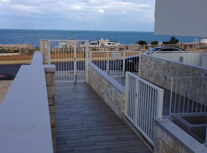 Charlotte\'S House Locaz. Turistica